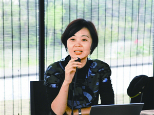 湫兮如风:周晓枫《星鱼》里的现实与幻想