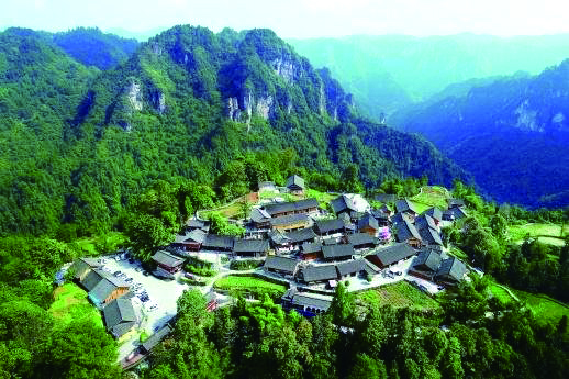 湖南湘西十八洞村全景